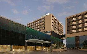 Le Meridien, Surat